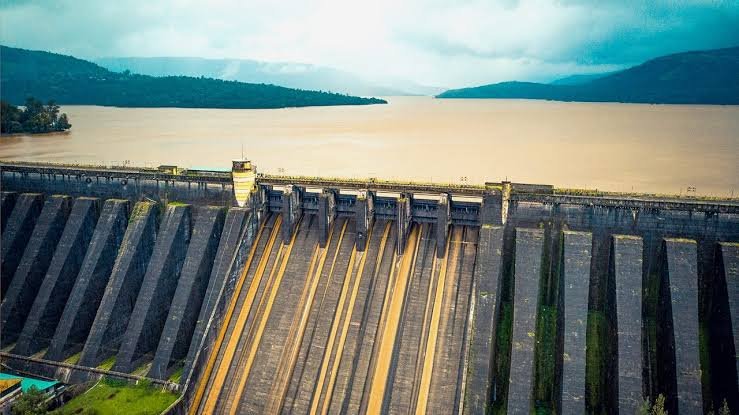 नदीकाठ सावधान, कोयना धरणातून 1000 कुसेक पाण्याचा विसर्ग 